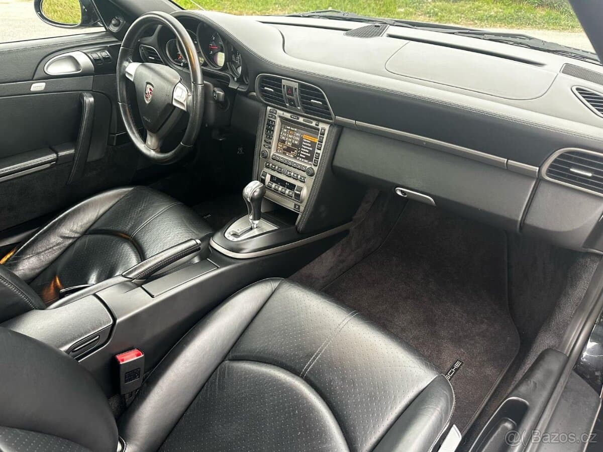 2008 Porsche 911 - 18