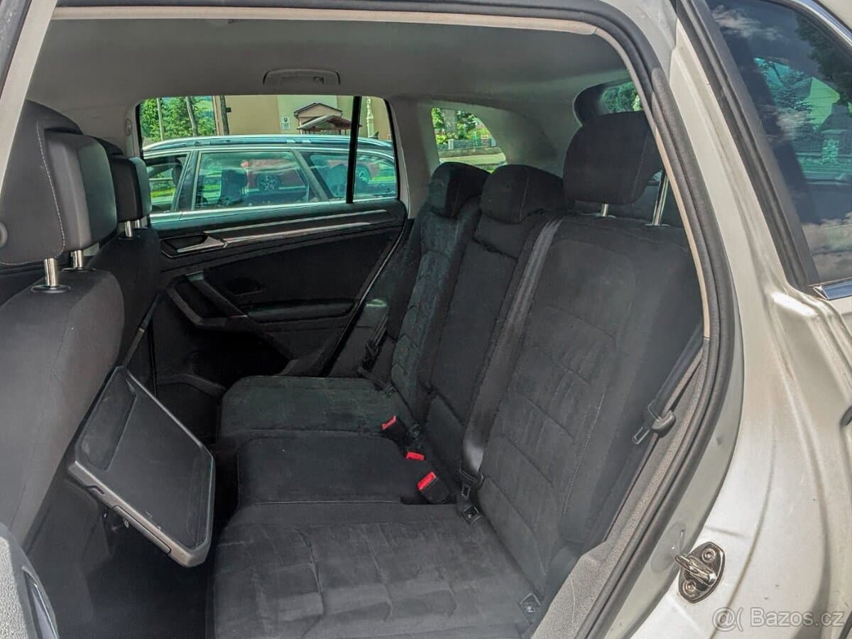 2017 Volkswagen TIGUAN - 18