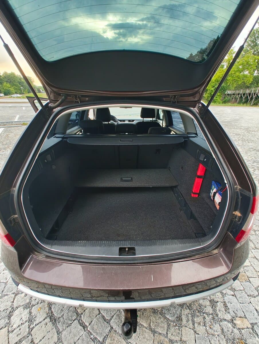2015 Škoda OCTAVIA - 18