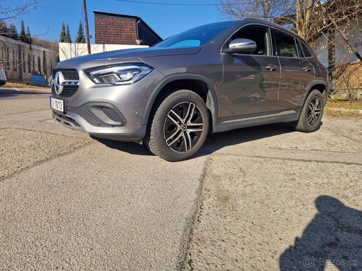 2022 Mercedes-Benz GLA - 18