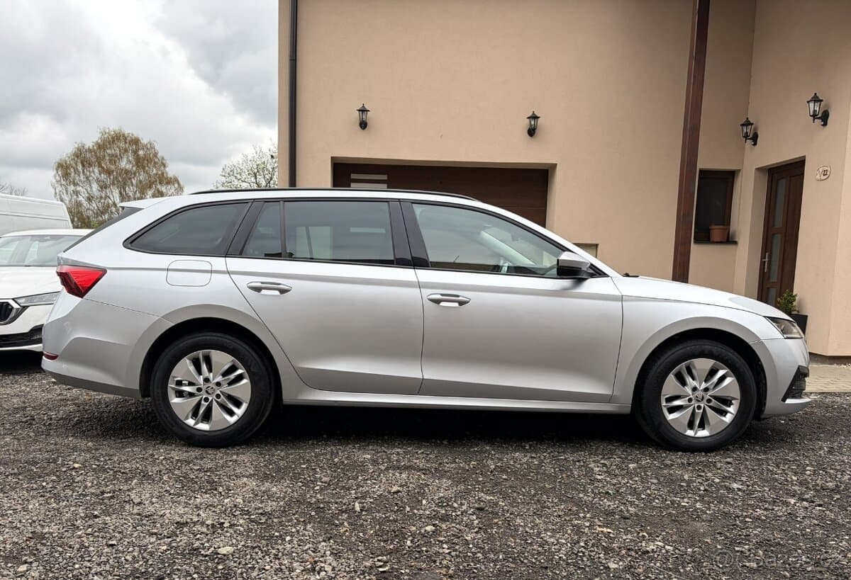 2022 Škoda OCTAVIA - 18