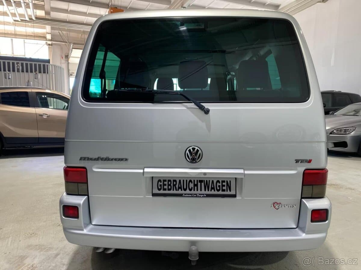 2002 Volkswagen MULTIVAN - 18