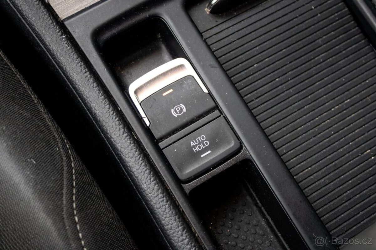 2013 Volkswagen GOLF - 18