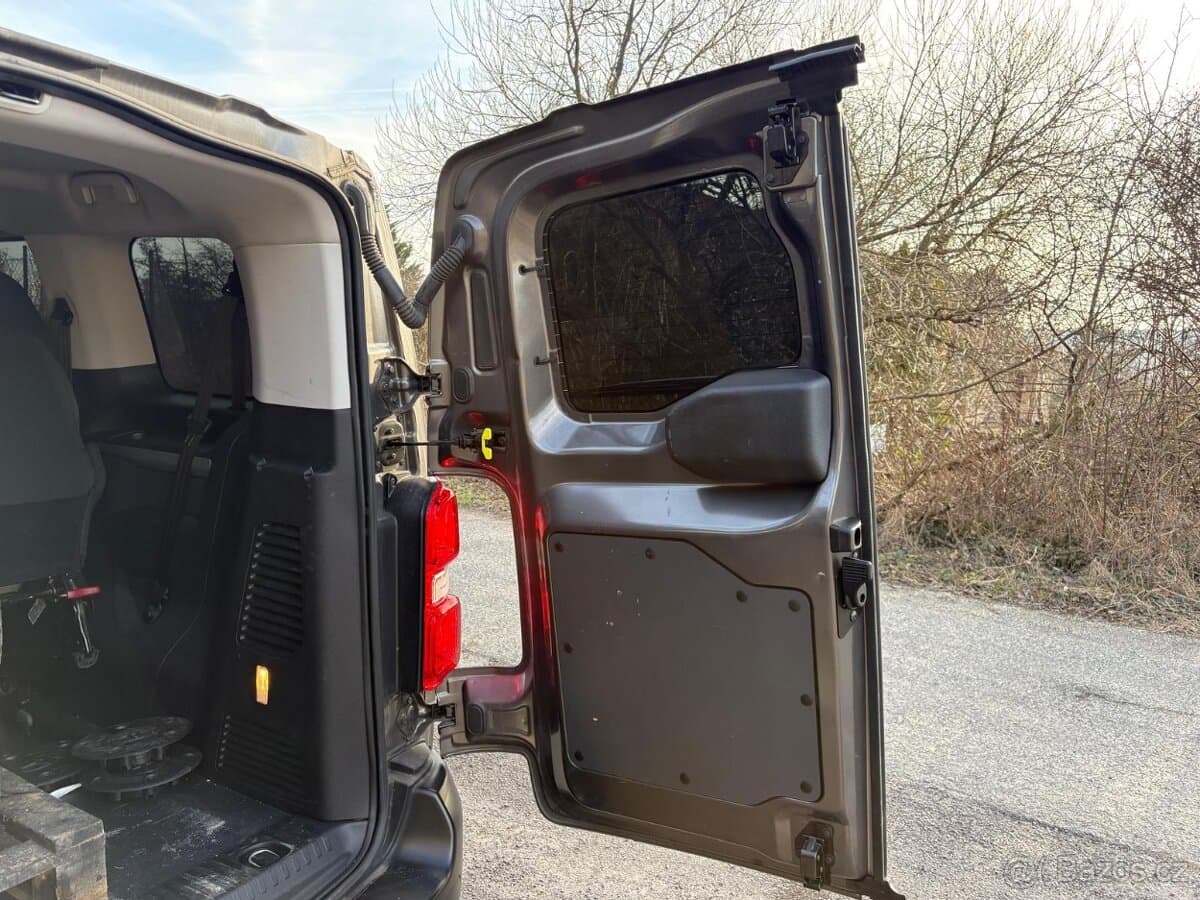 2022 Toyota PROACE - 18