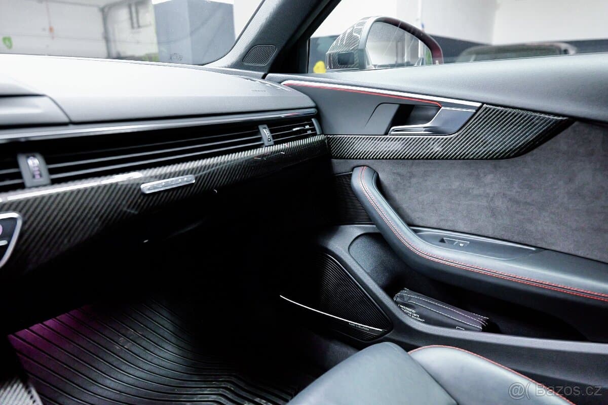 2017 Audi RS4 - 18