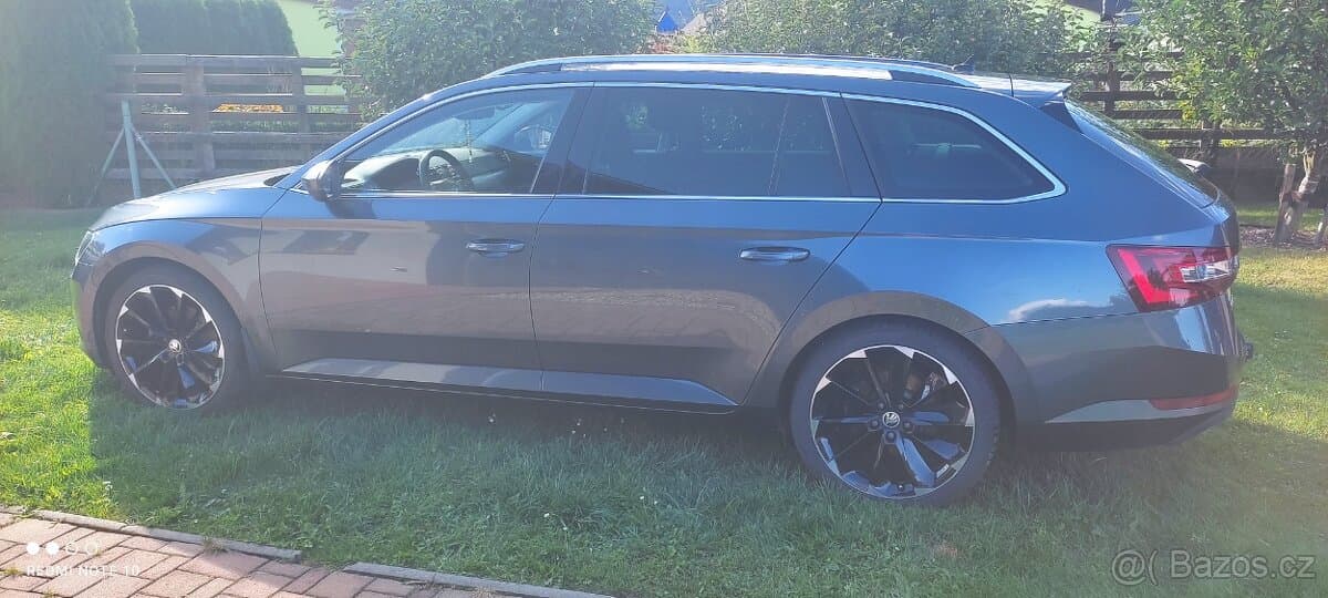 2019 Škoda SUPERB - 18