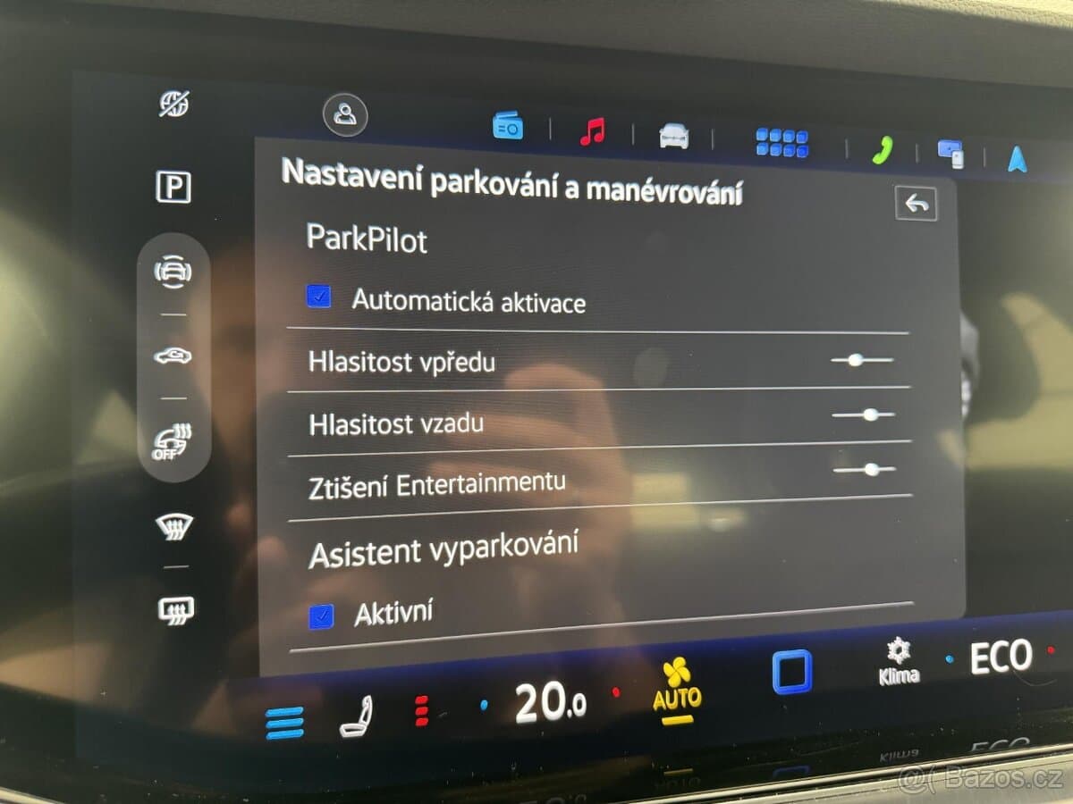 2025 Volkswagen TOUAREG - 18