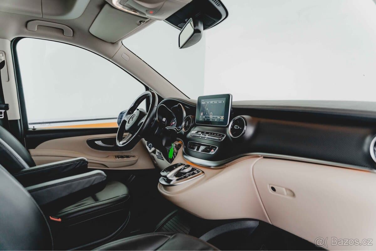 2020 Mercedes-Benz OSTATNÍ - 18