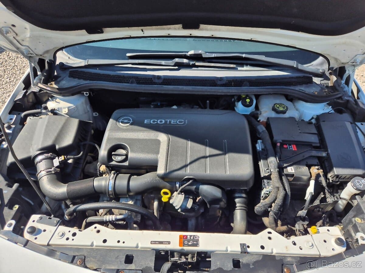 2014 Opel ASTRA - 18