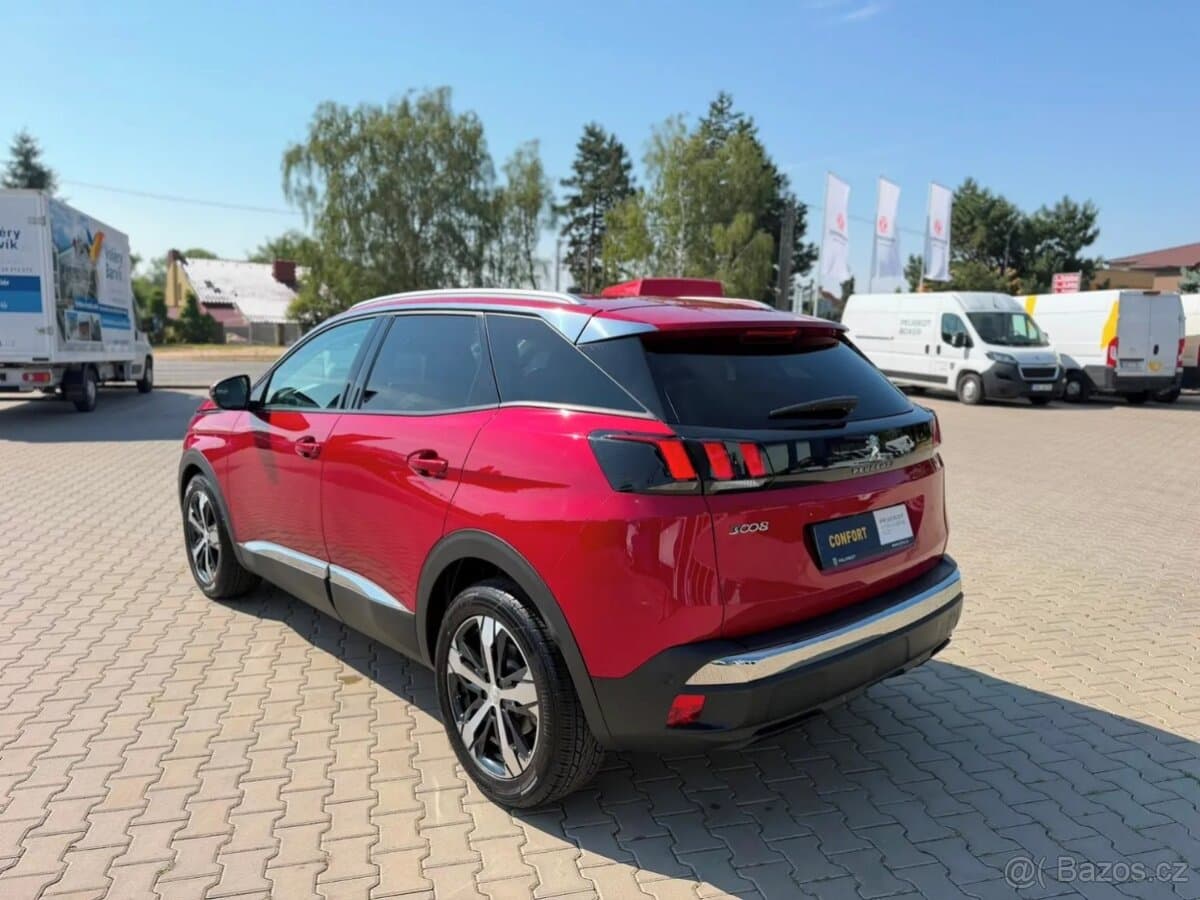 2019 Peugeot 3008 - 18