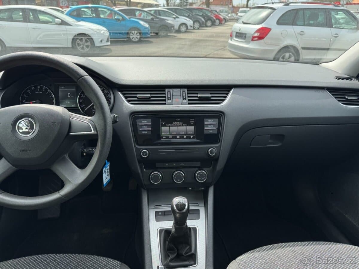 2015 Škoda OCTAVIA - 18
