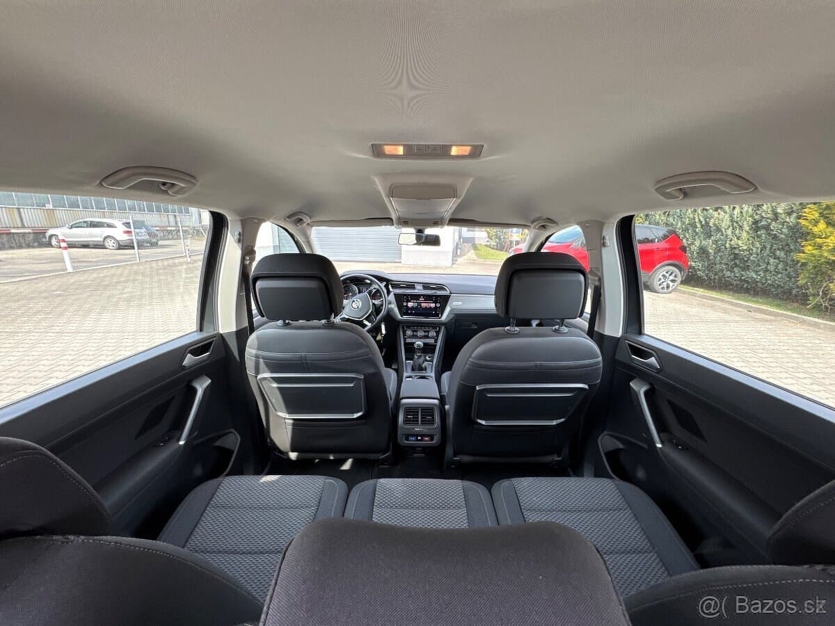 2019 Volkswagen TOURAN - 18