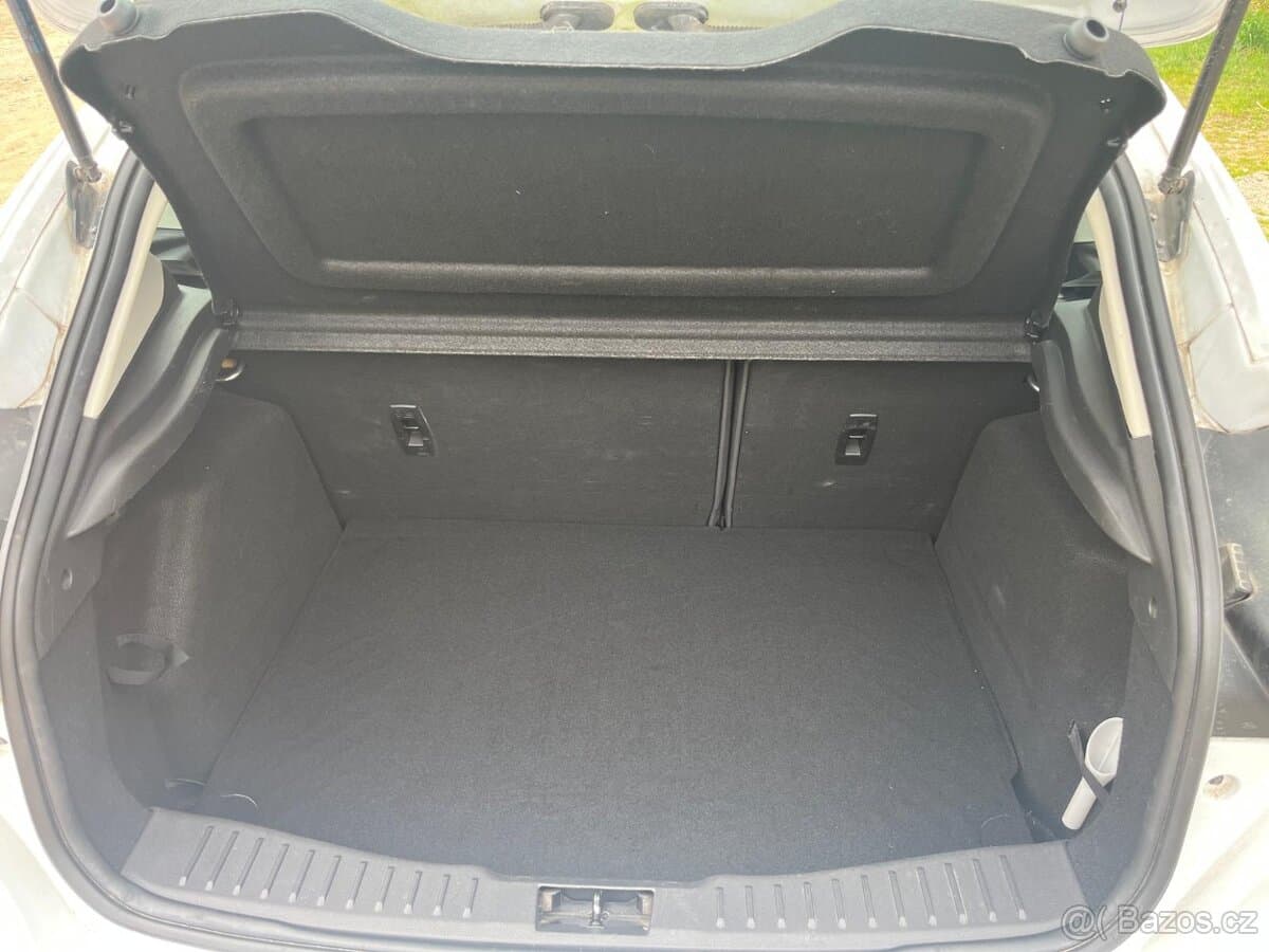 Ford FOCUS - 18