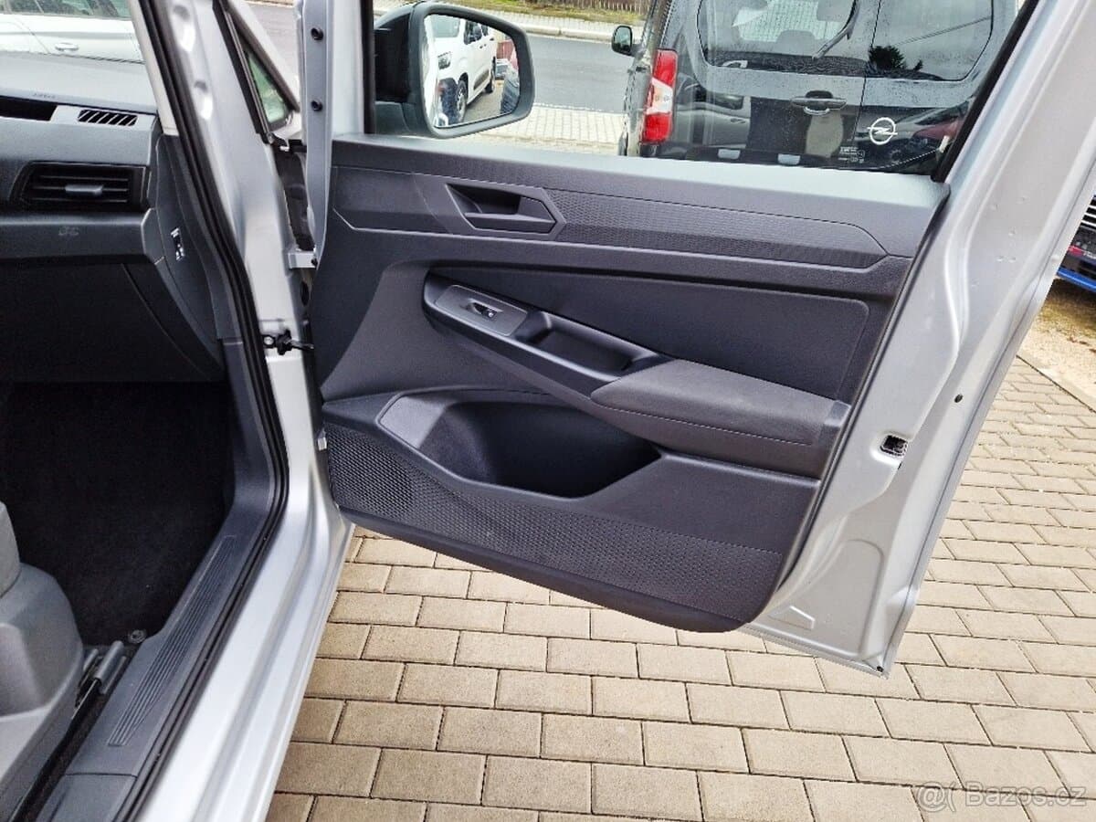 2023 Volkswagen CADDY - 18