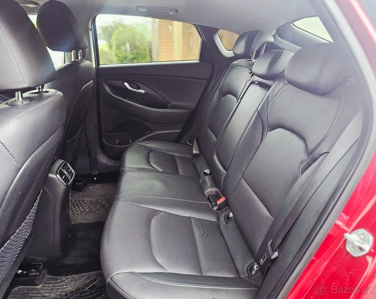 2021 Hyundai i30 - 18