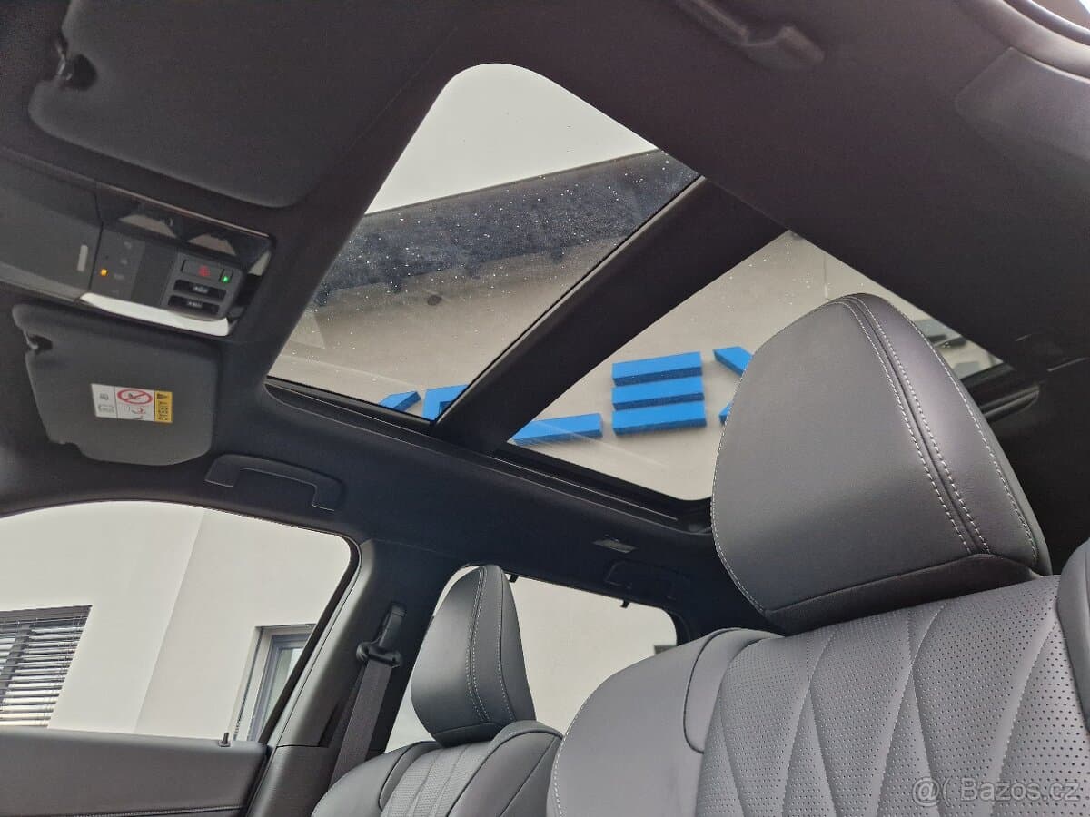 2026 Mitsubishi OUTLANDER - 18