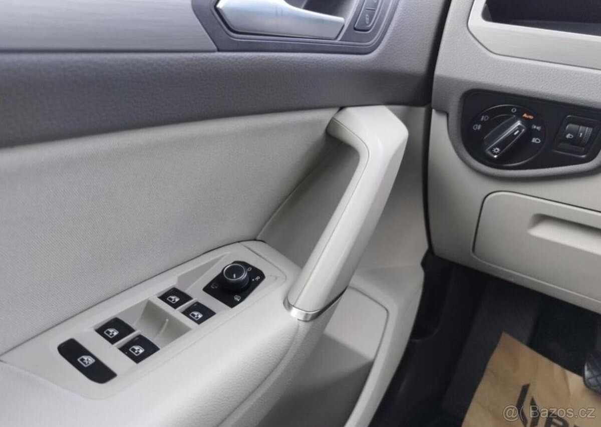 2016 Volkswagen TOURAN - 18