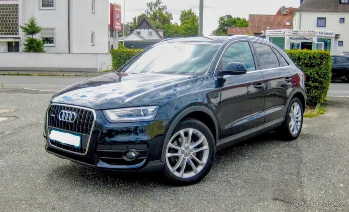 Audi Q3 - 18