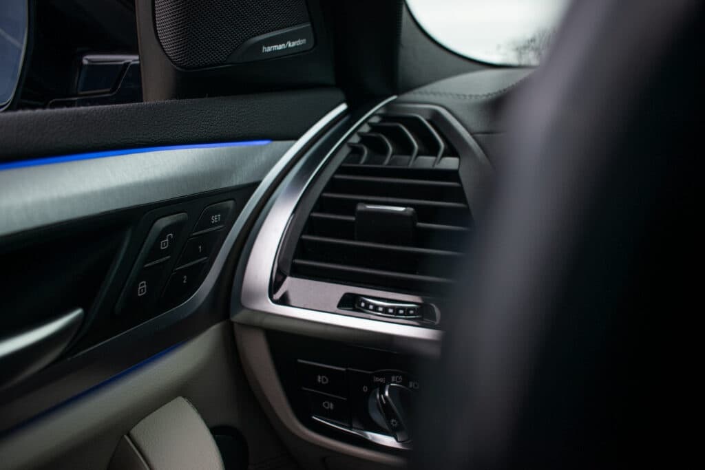 2021 BMW X3 - 18
