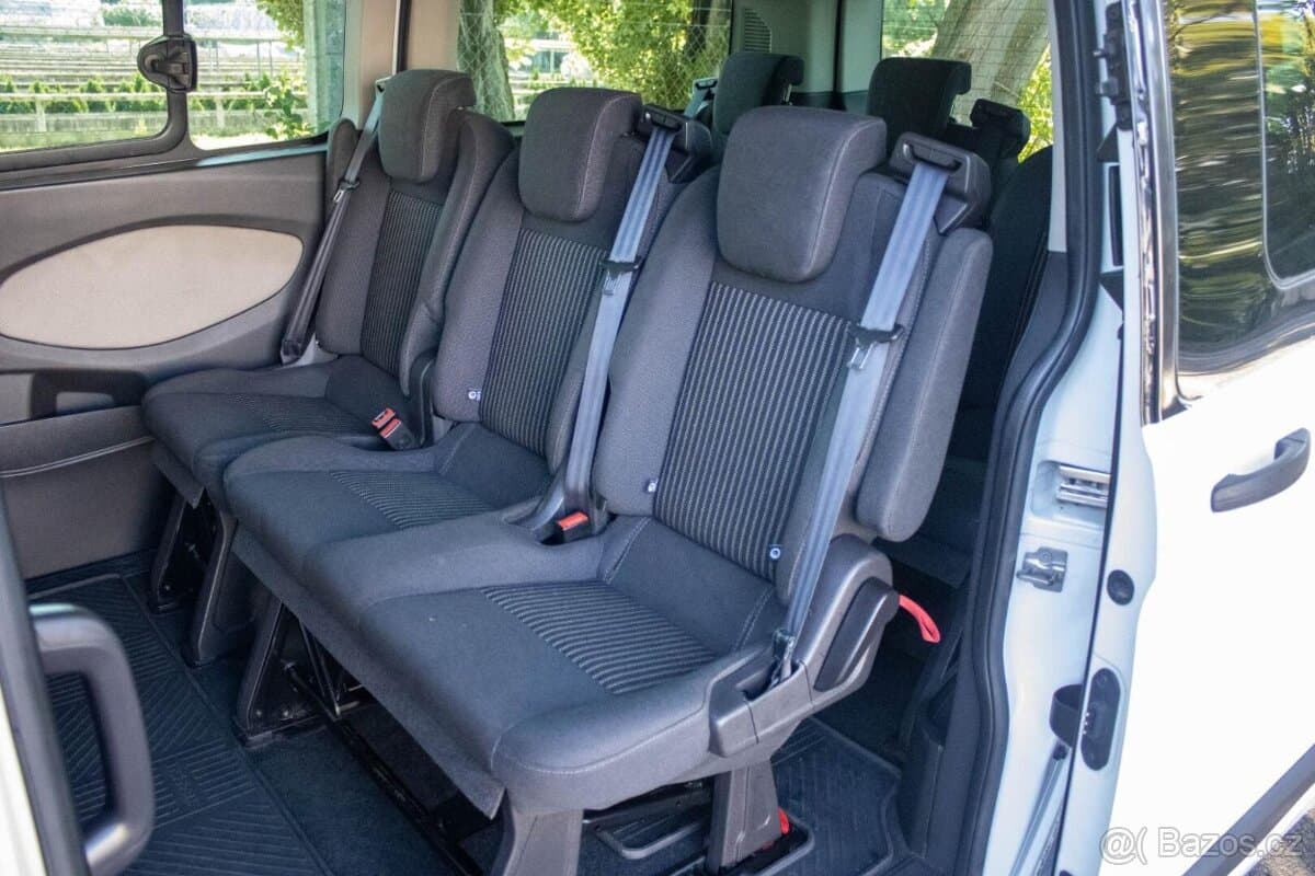 2014 Ford TOURNEO - 18