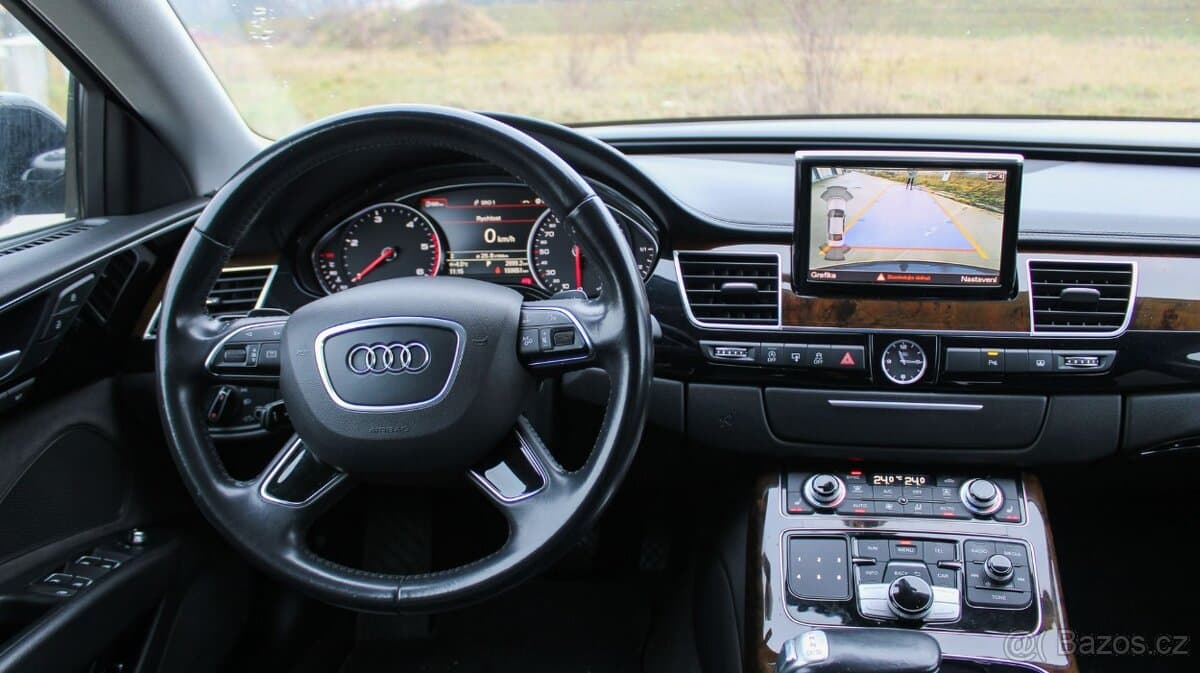 2016 Audi A8 - 18