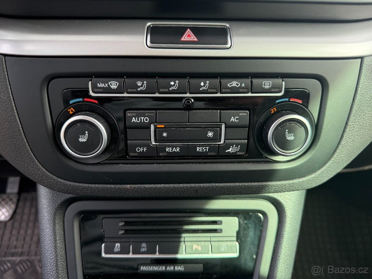 2012 Volkswagen SHARAN - 18