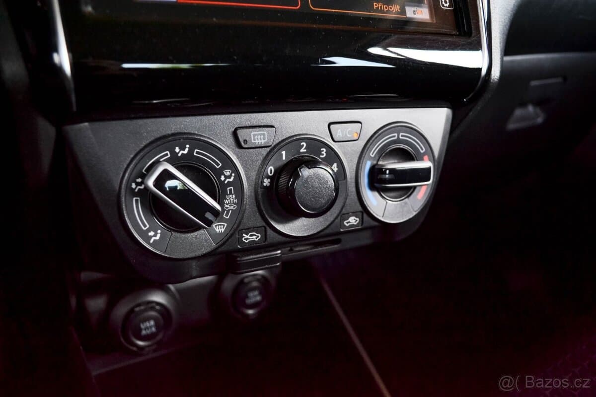 2019 Suzuki SWIFT - 18
