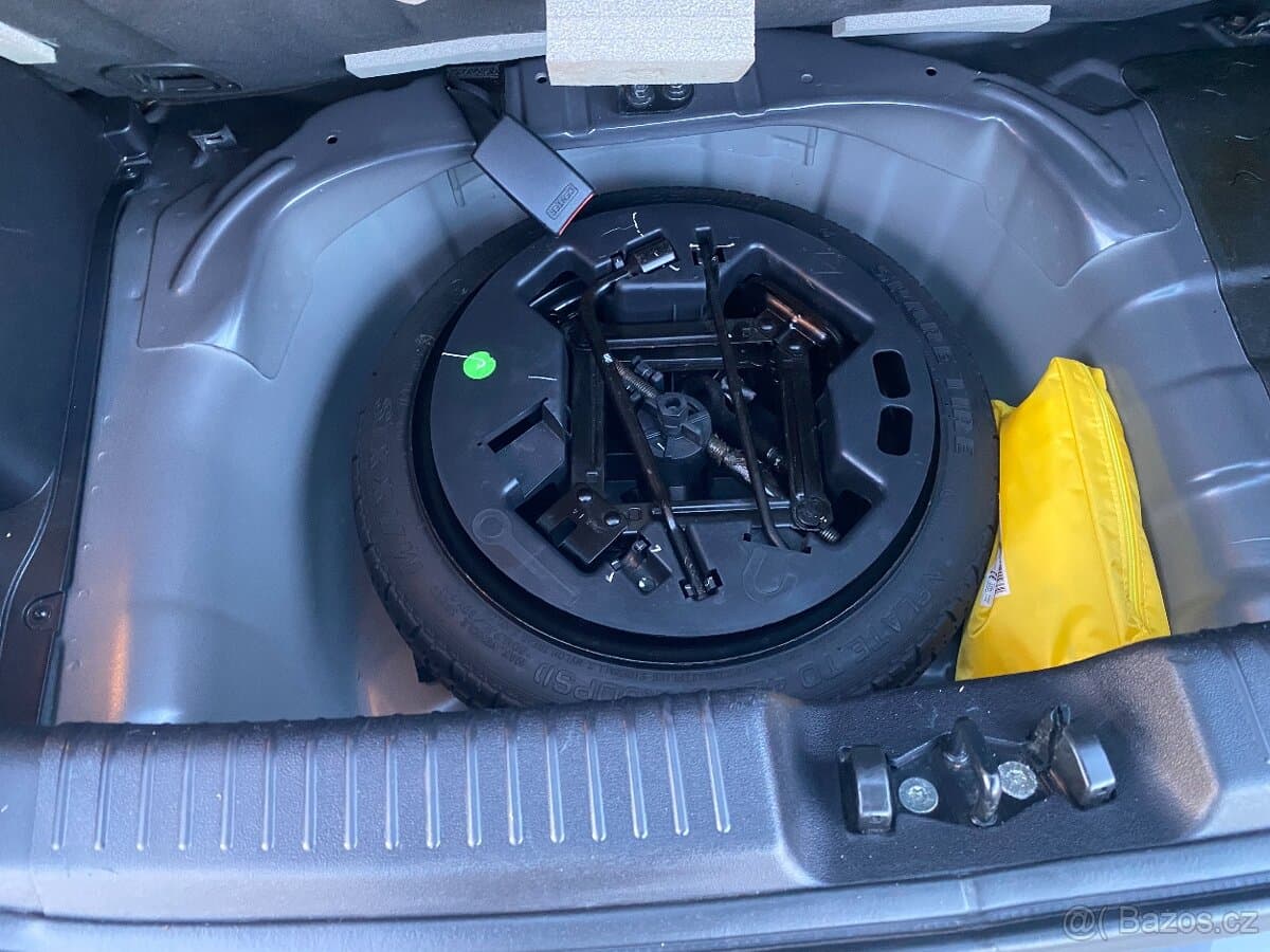 2012 Hyundai i10 - 18