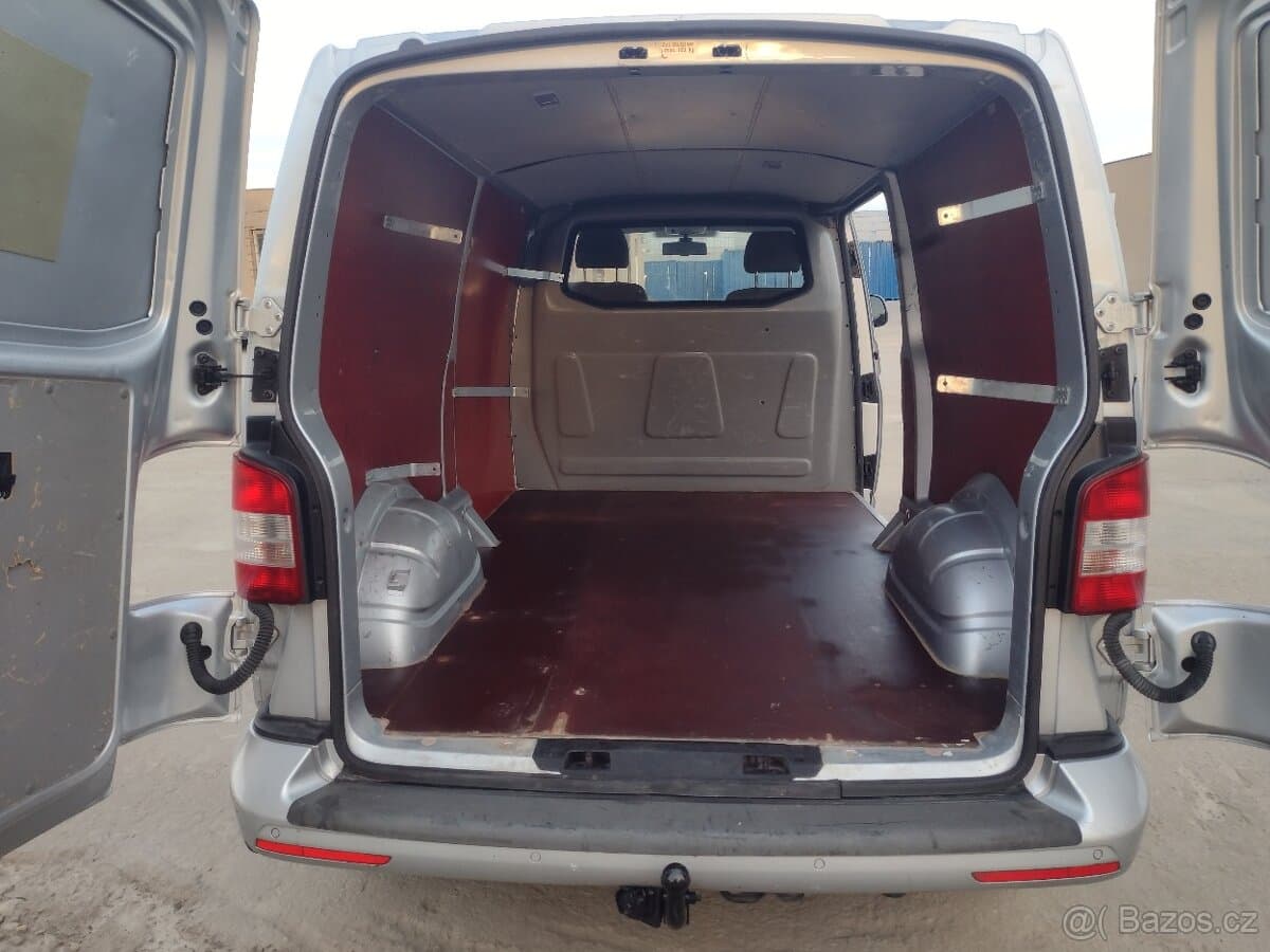 2015 Volkswagen TRANSPORTER - 18