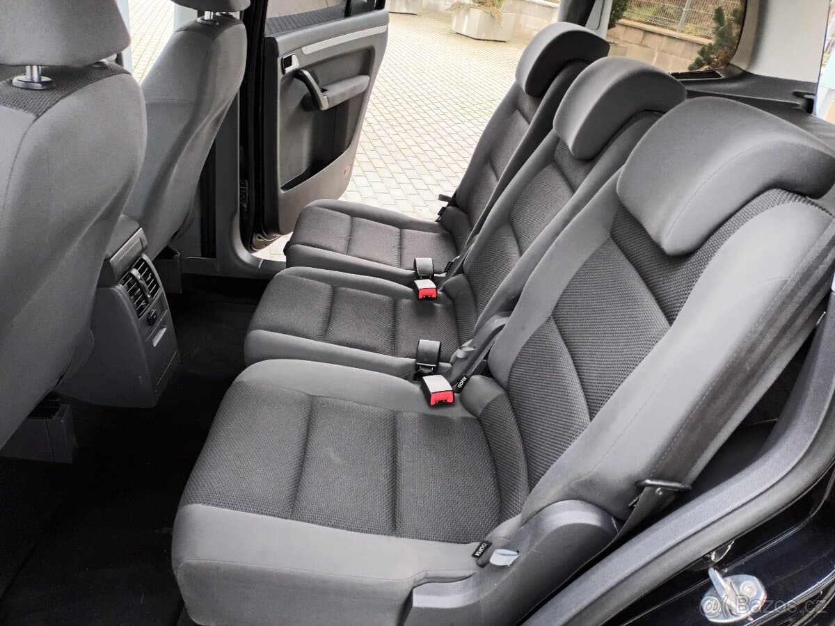 2011 Volkswagen TOURAN - 18