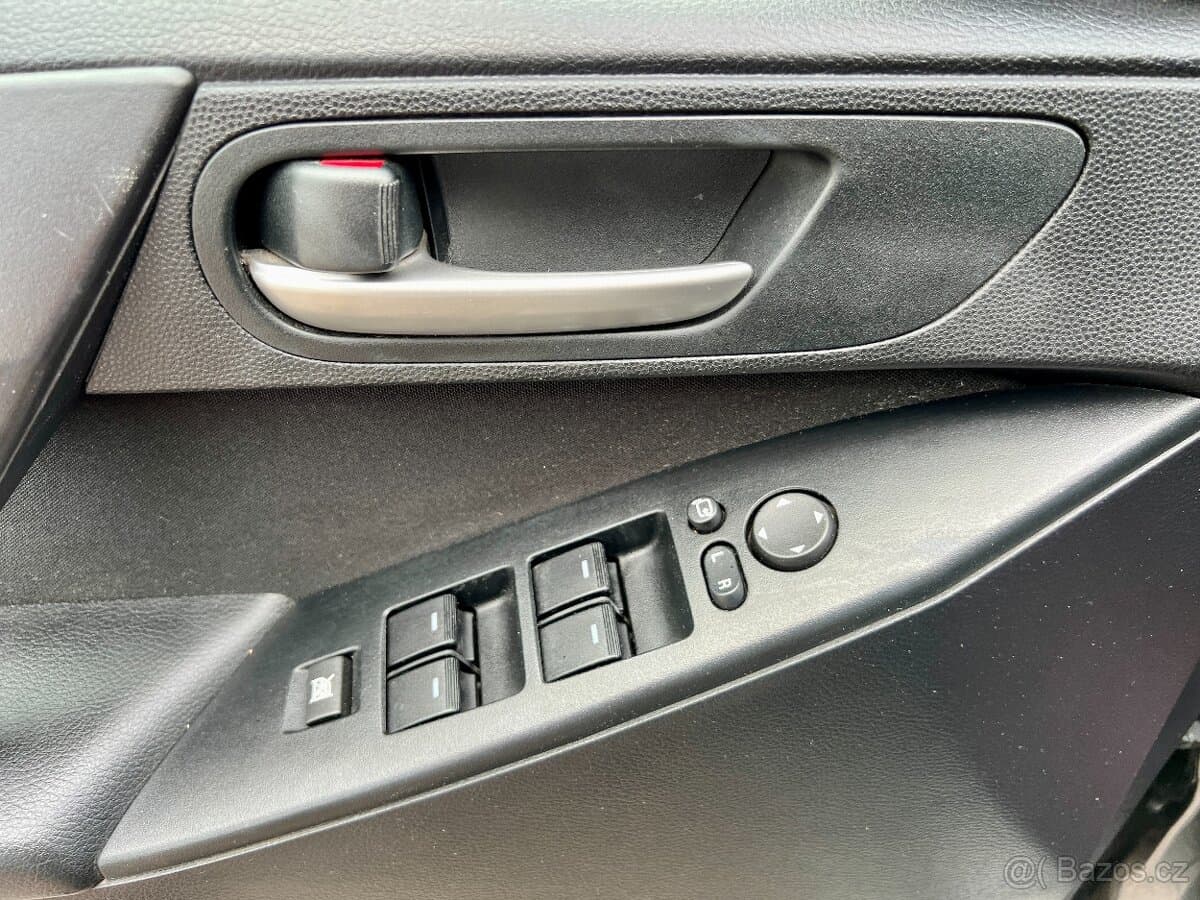 2009 Mazda 3 - 18