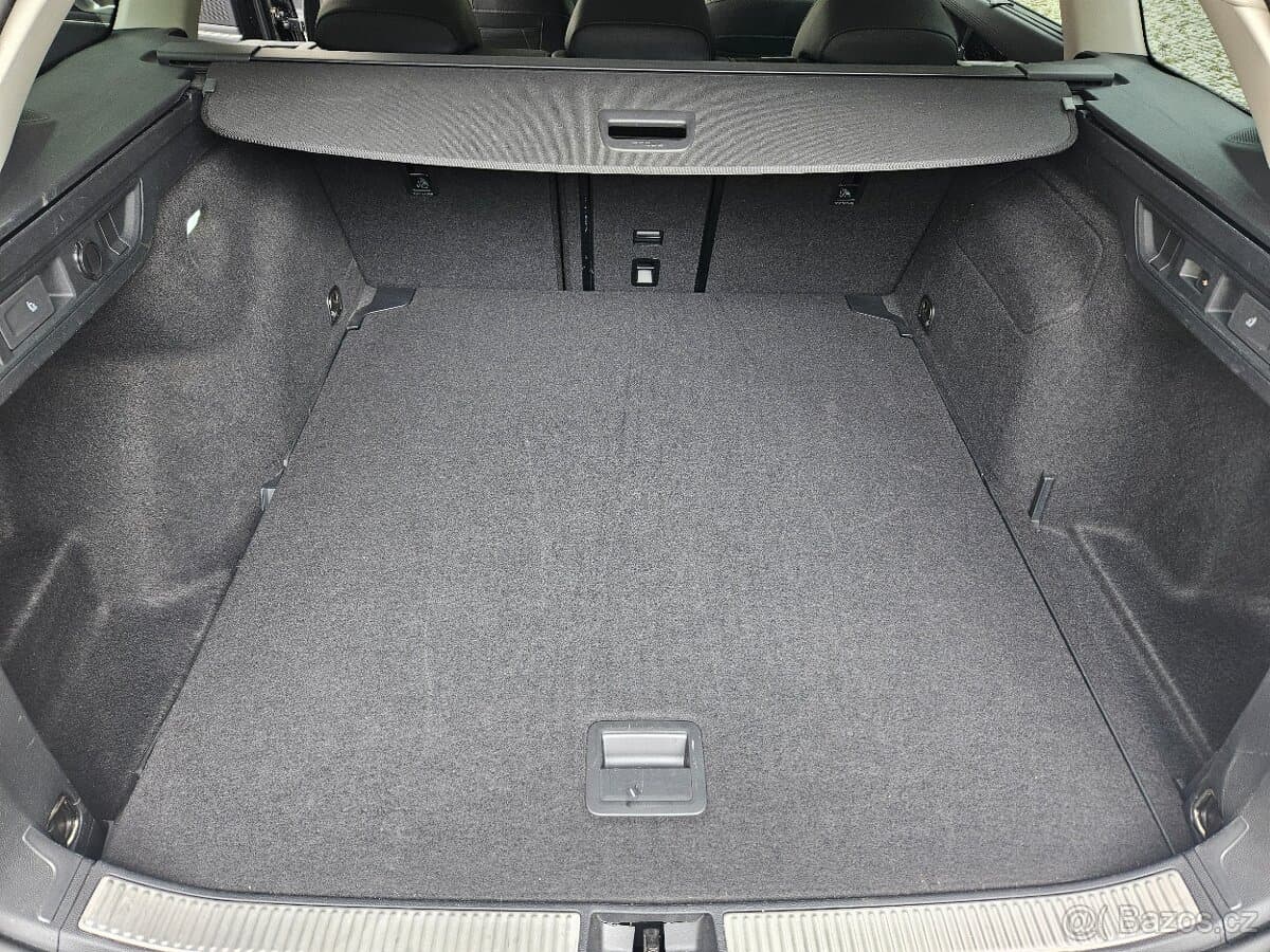 2024 Volkswagen PASSAT - 18