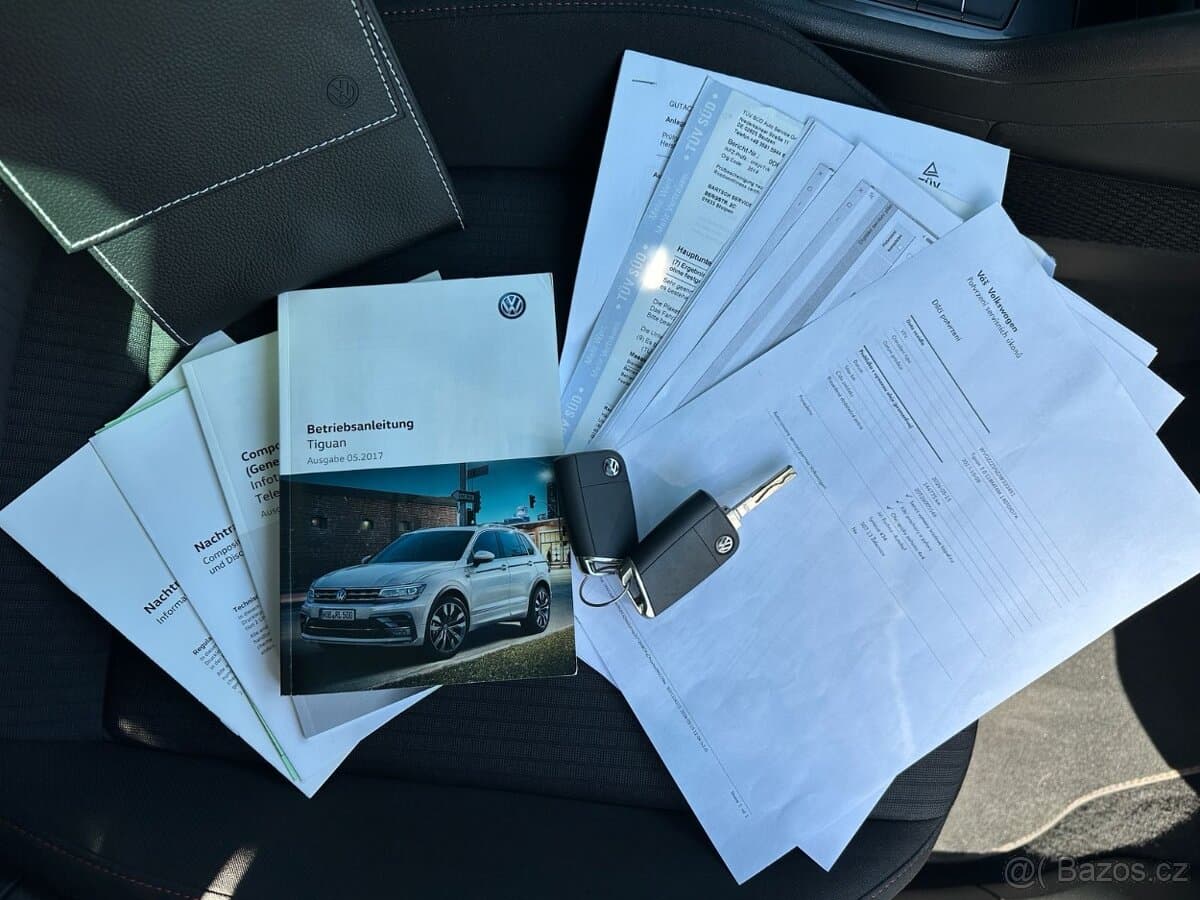 2017 Volkswagen TIGUAN - 18