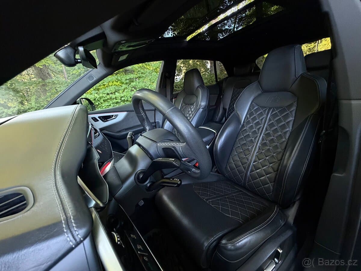Audi SQ8 - 18