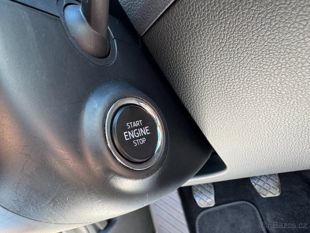2021 Škoda SUPERB - 18