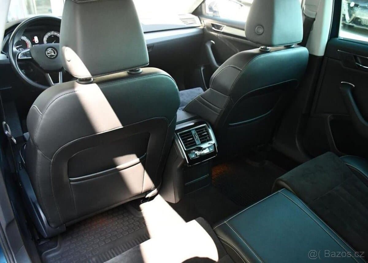 2020 Škoda SUPERB - 18