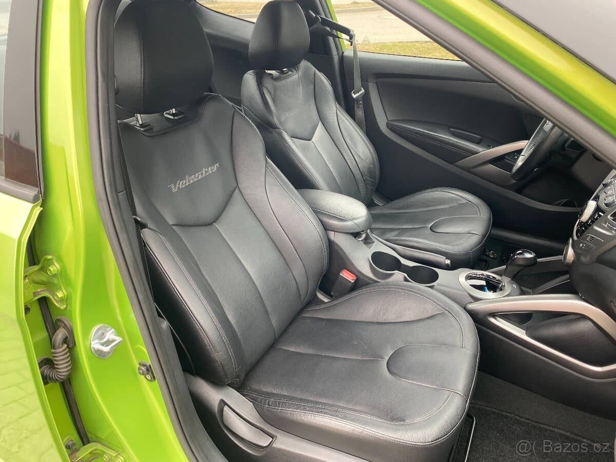 Hyundai VELOSTER - 18