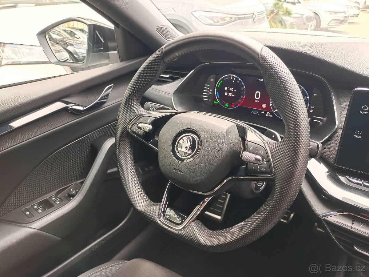 2023 Škoda OCTAVIA - 18
