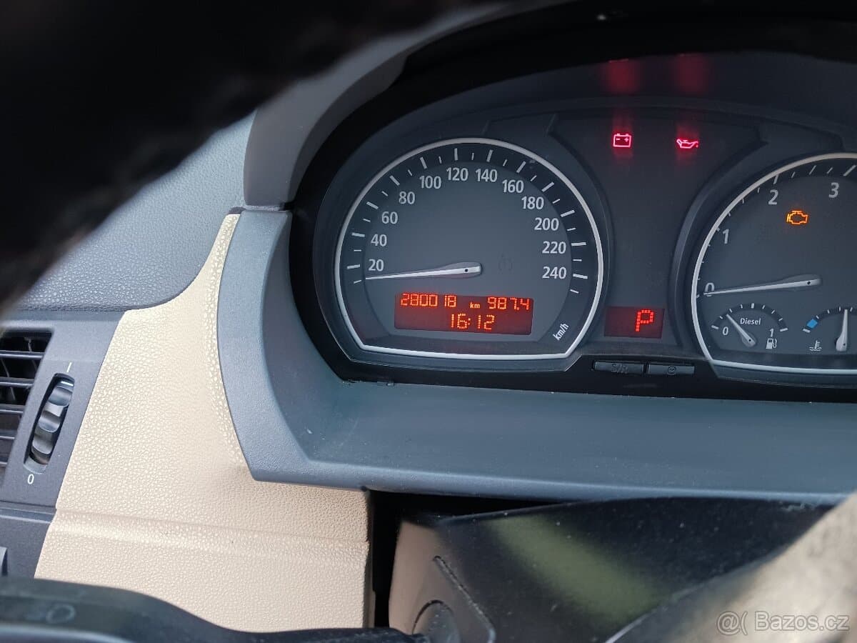 2004 BMW X3 - 18