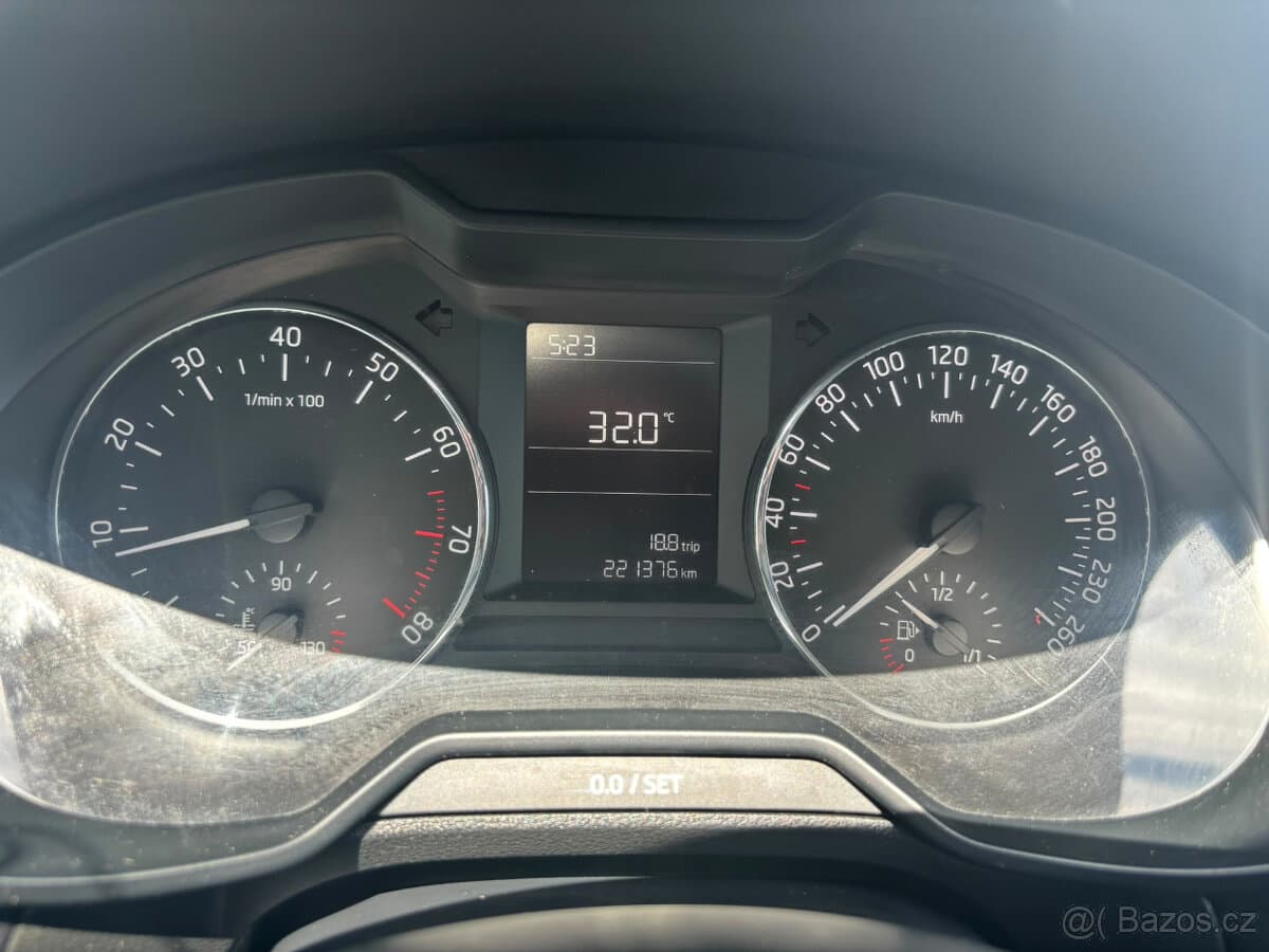 2015 Škoda OCTAVIA - 18