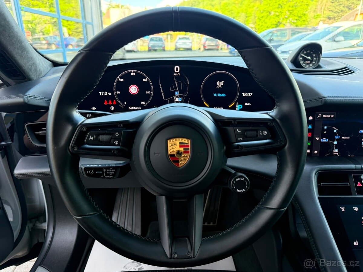 2021 Porsche TAYCAN - 18