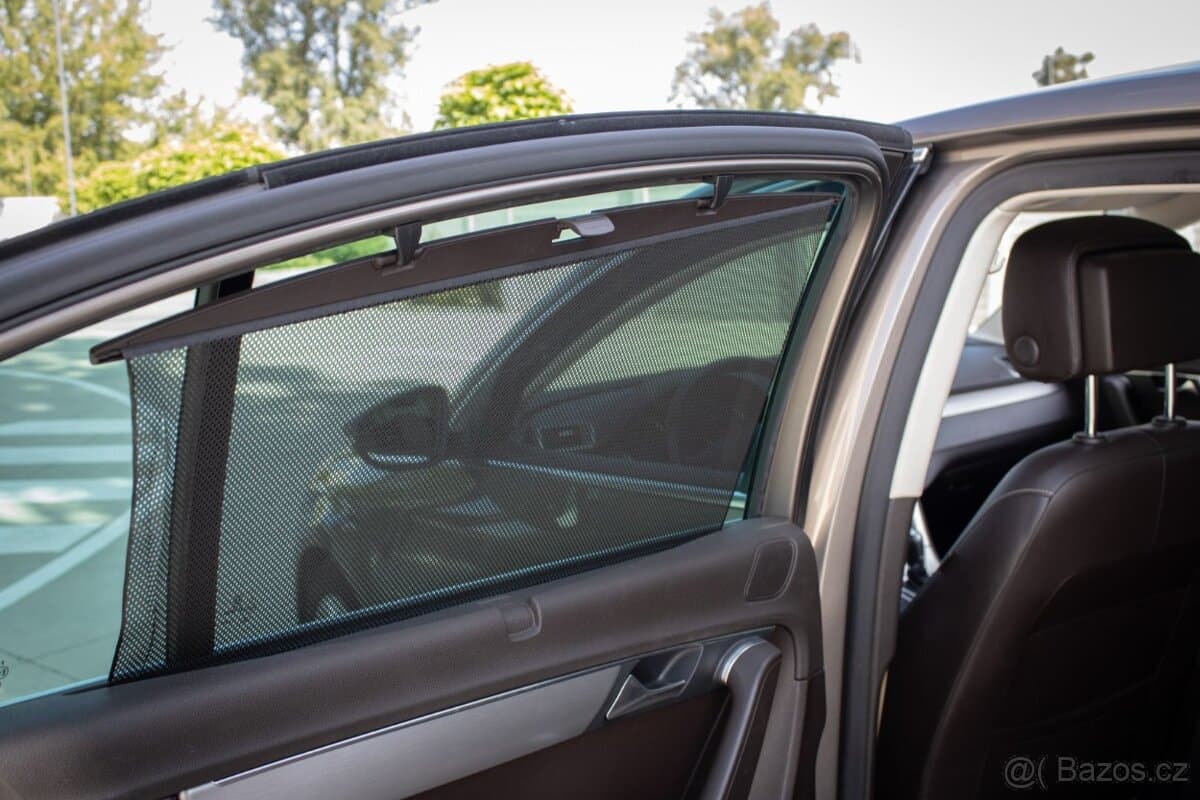 2011 Volkswagen PASSAT - 18