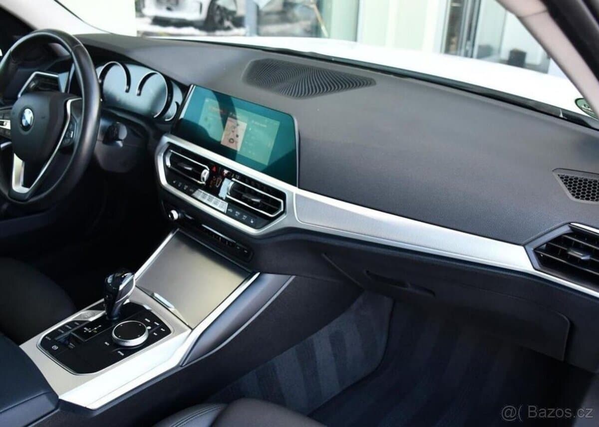 2020 BMW 3-SERIES - 18