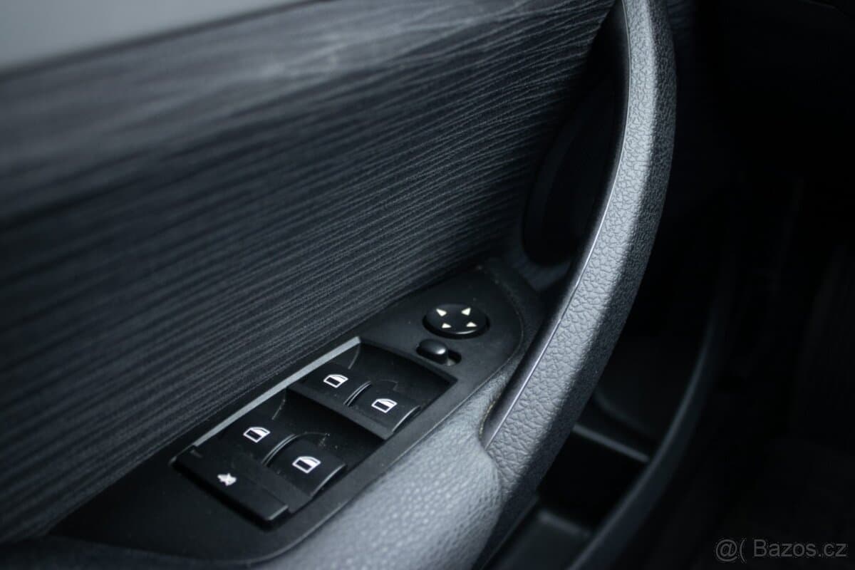 2011 BMW X1 - 18