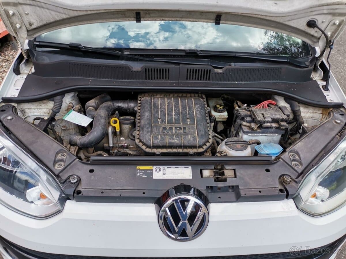 2014 Volkswagen UP! - 18