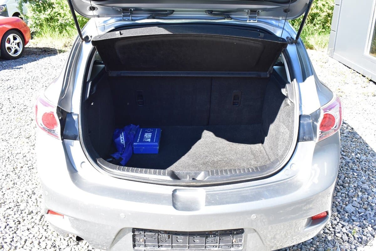 2012 Mazda 3 - 18
