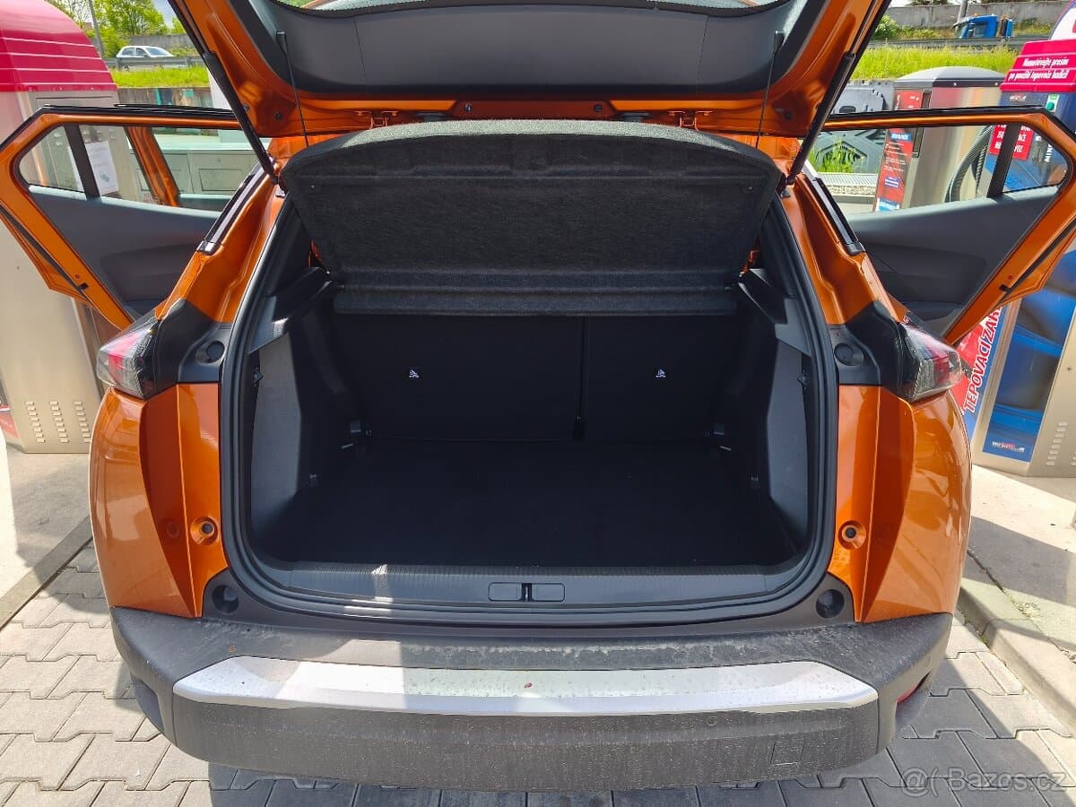 2022 Peugeot 2008 - 18