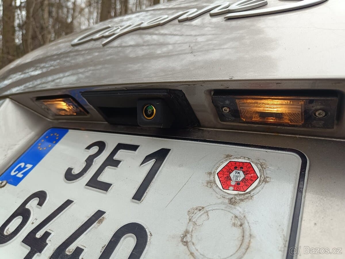 2004 Porsche CAYENNE - 18