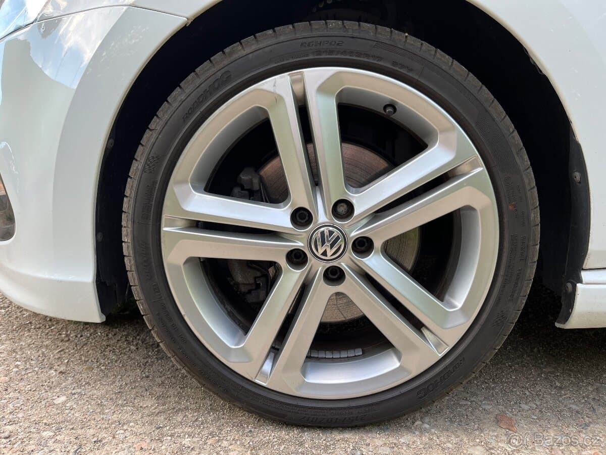 2016 Volkswagen POLO - 18