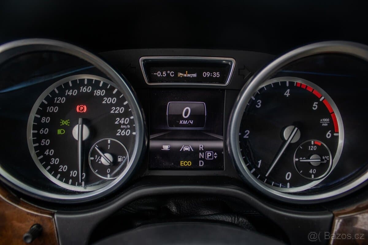 Mercedes-Benz M-CLASS - 18